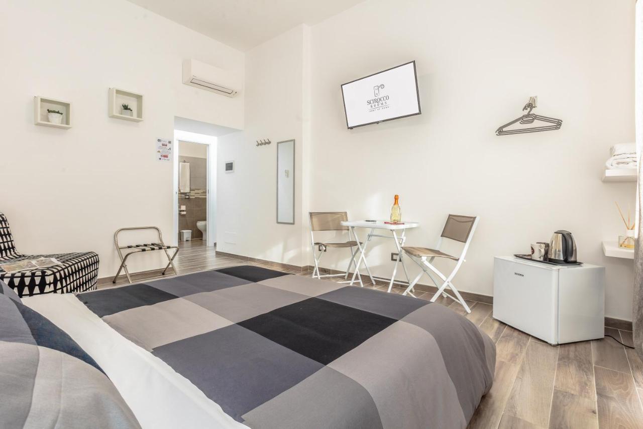 Scirocco Rooms Чивитавекия Екстериор снимка